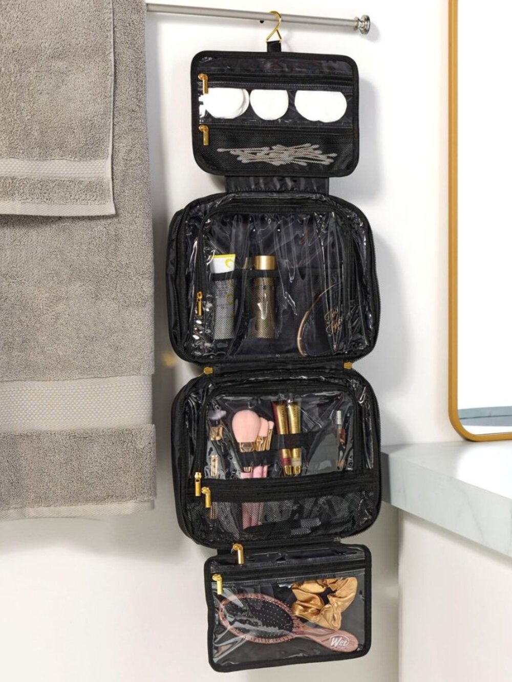 JOY Light & Chic World Traveler Toiletry Case